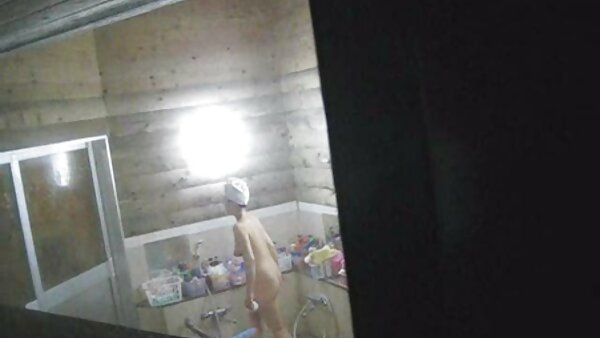 بمب بوکسوم فیلم سکس با مامان در حمام تاشا رین از پشت لعنتی می شود